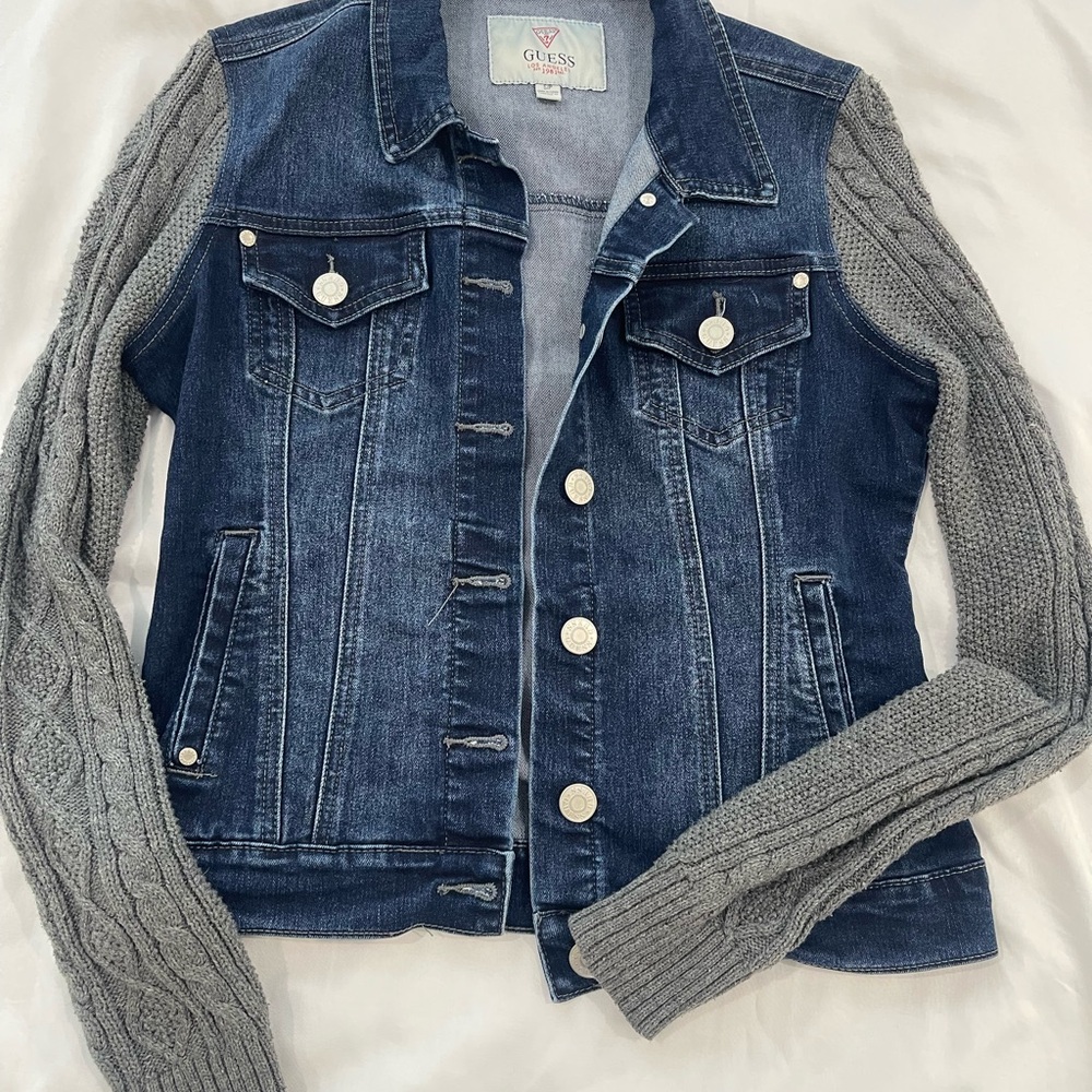 GUESS Denim Jacket With Knit Sleeves Women’s Size S/P Blue Jean Jacket